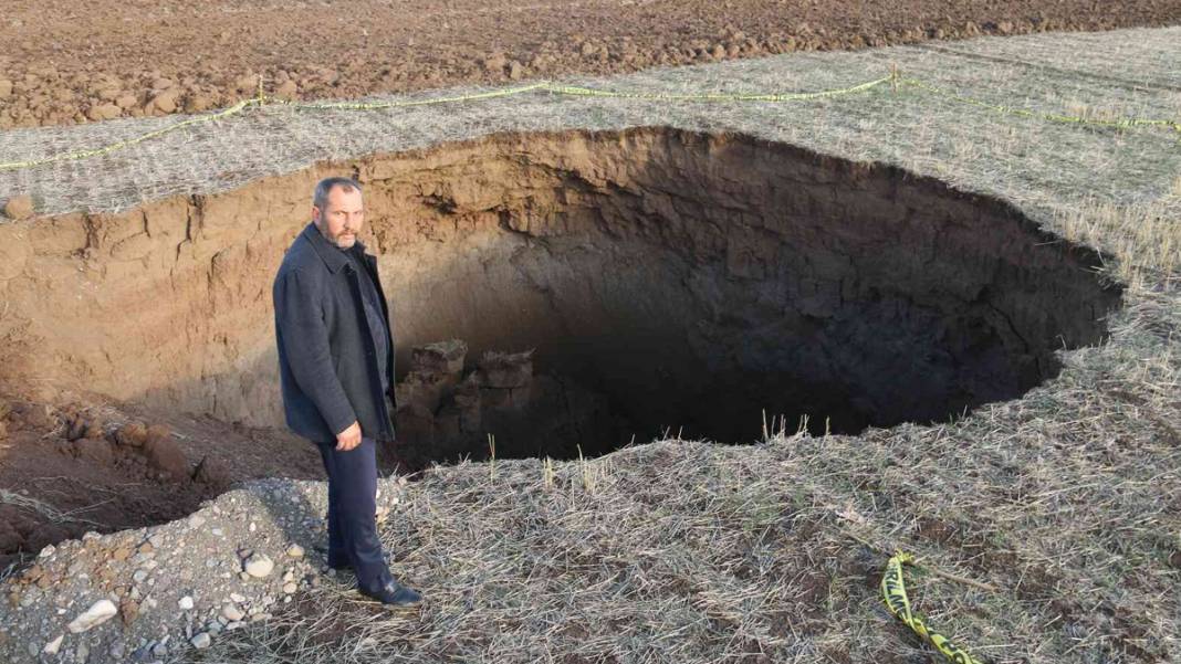 Esrarengiz göçük dehşeti şimdi de o ilimizde! Görenler gözlerine inanamadı: Türkiye'yi tehdit eden tehlike büyüyor 6